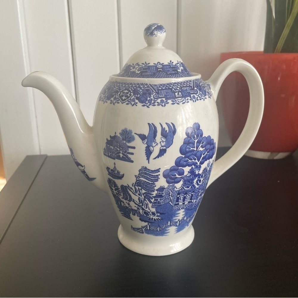 $20 SALE Vintage Wood & Sons Collectible Teapot Coffeepot Carafe Servingware - Picture 8 of 8